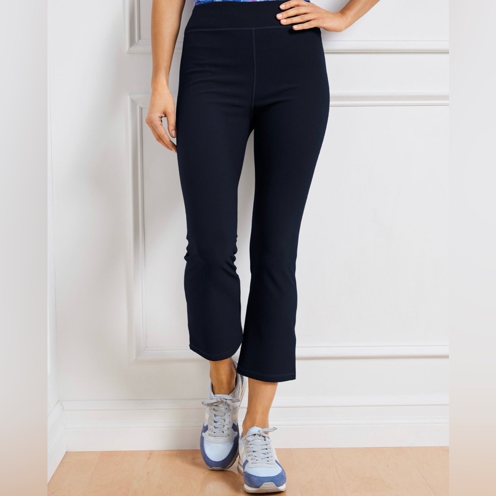 T by Talbots Soft Stretch Ribbed Flare Crop Pants Black Size SP